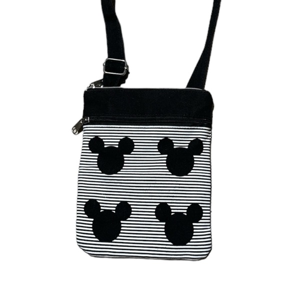 Disney Parks Mickey Mouse Disney Crossbody‎ Purse Black And White - Picture 1 of 5
